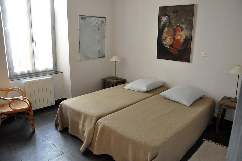 La Maison Du Ruisseau Conilhac-Corbières Quarto foto